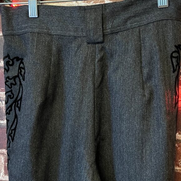 Vintage Made in Italy Pure Wool Pants - High Waist & Floral Detail - Picture 6 of 11